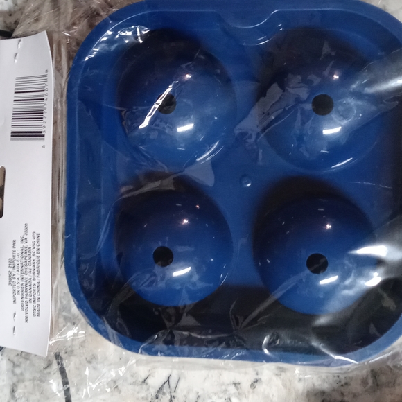Sphere ice mold 2/$10 - Picture 3 of 5